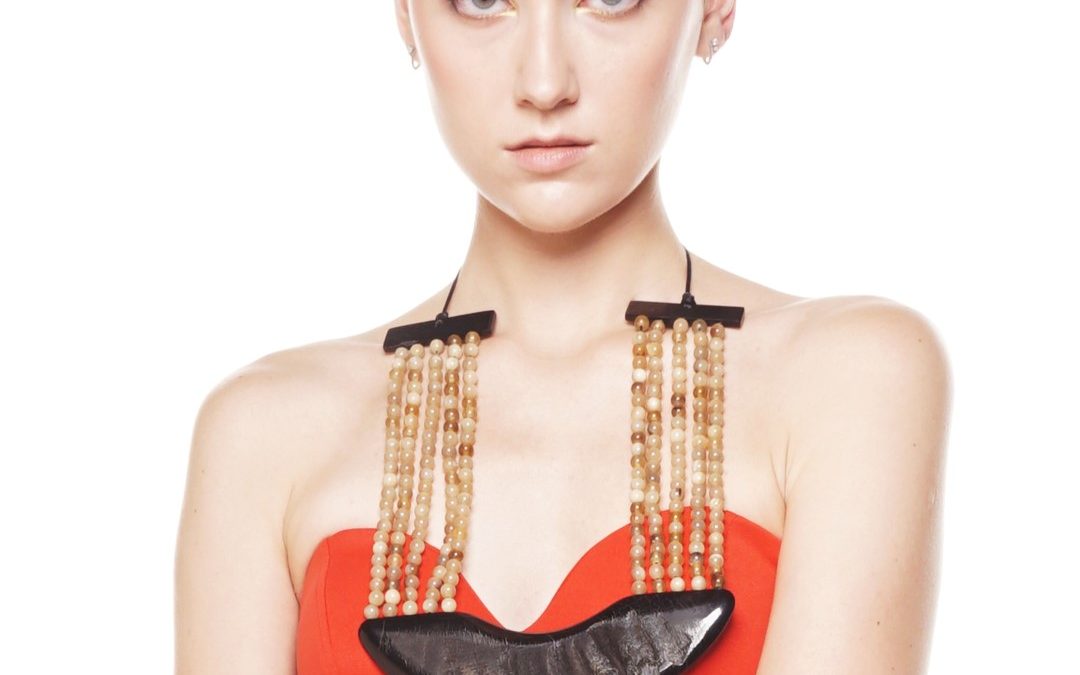 horn bead necklace poster 2 sarah beekmans