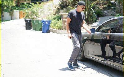 Leonardo DiCaprio and Allbirds Shoes