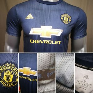 manchester united jersey